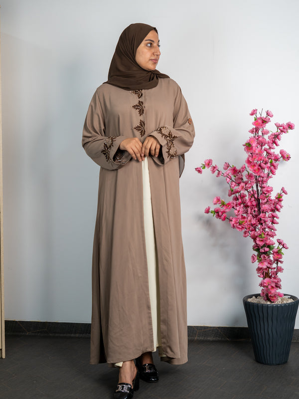 عباية لأثير السعودية